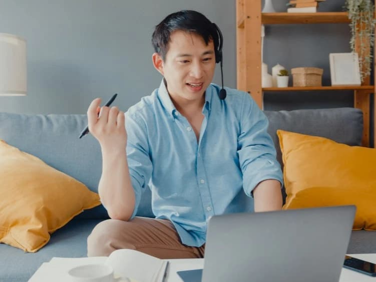teach online on Stageo and start earning