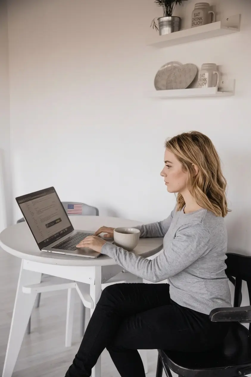 Connect to clients easily, organize your lessons seamlessly, and receive direct payments into your account.